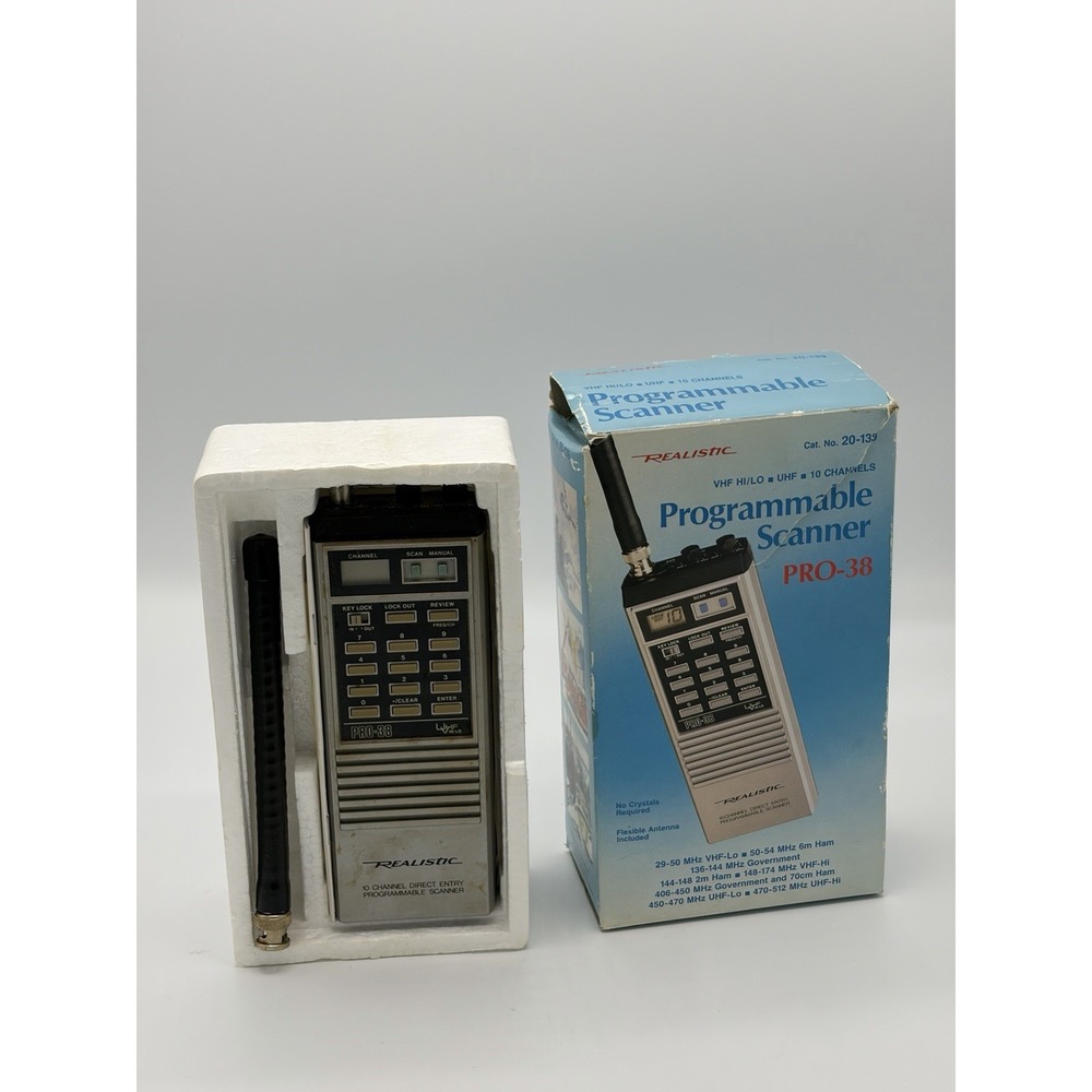 Realistic Pro-38 10 Channel  Programmable Scanner Vintage - Tested Works